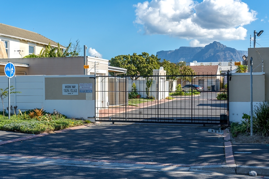 2 Bedroom Property for Sale in Thornton Western Cape